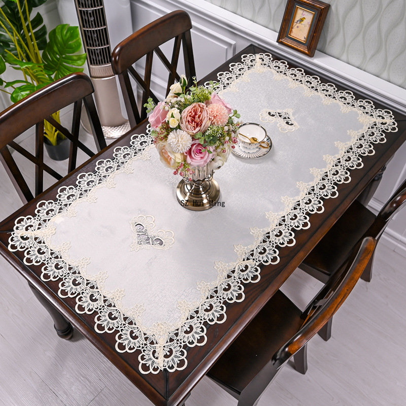 مستطيل مفرش المائدة الأبيض مفر - مراجعة Table Runner وسعره